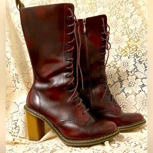 Women's Dr Martens Louise Cherry Red Lace-Up Boots Size 9